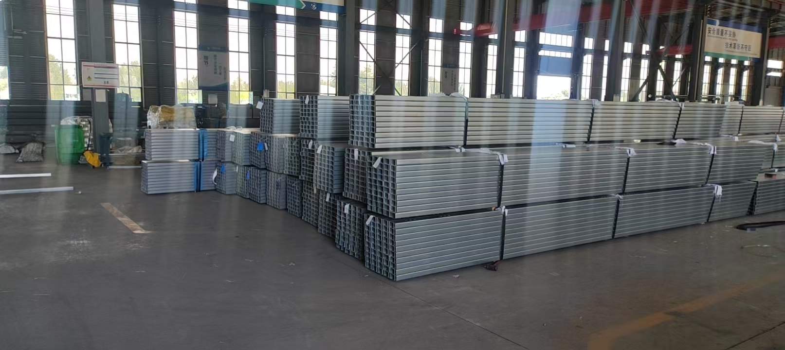 Galvanized C Channel Steel: Applications, Manufacturing Process and Advantages in Modern Construction